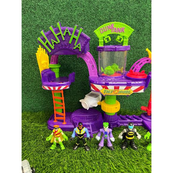 IMAGINEXT DC SUPER FRIENDS THE JOKER LAFF FACTORY SET w/ Figures & Vehicles - Picture 2 of 8